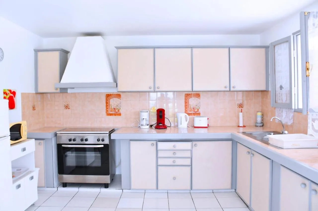 Апартаменты Villa Sunrise Деше