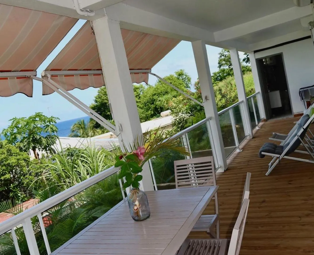 Villa Sunrise Деше